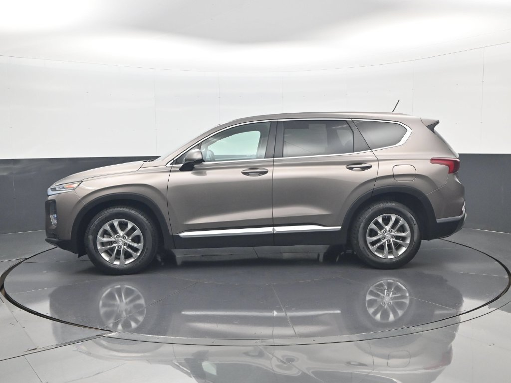 Used 2019 Hyundai Santa Fe SE AWD/4WD image 9