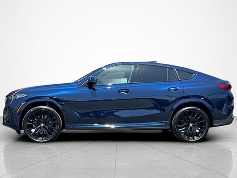 Used 2026 BMW X6 xDrive40i w/ Executive Package AWD/4WD image 2