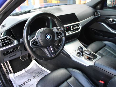 Used 2019 BMW 330i Sedan w/ M Sport Package image 14