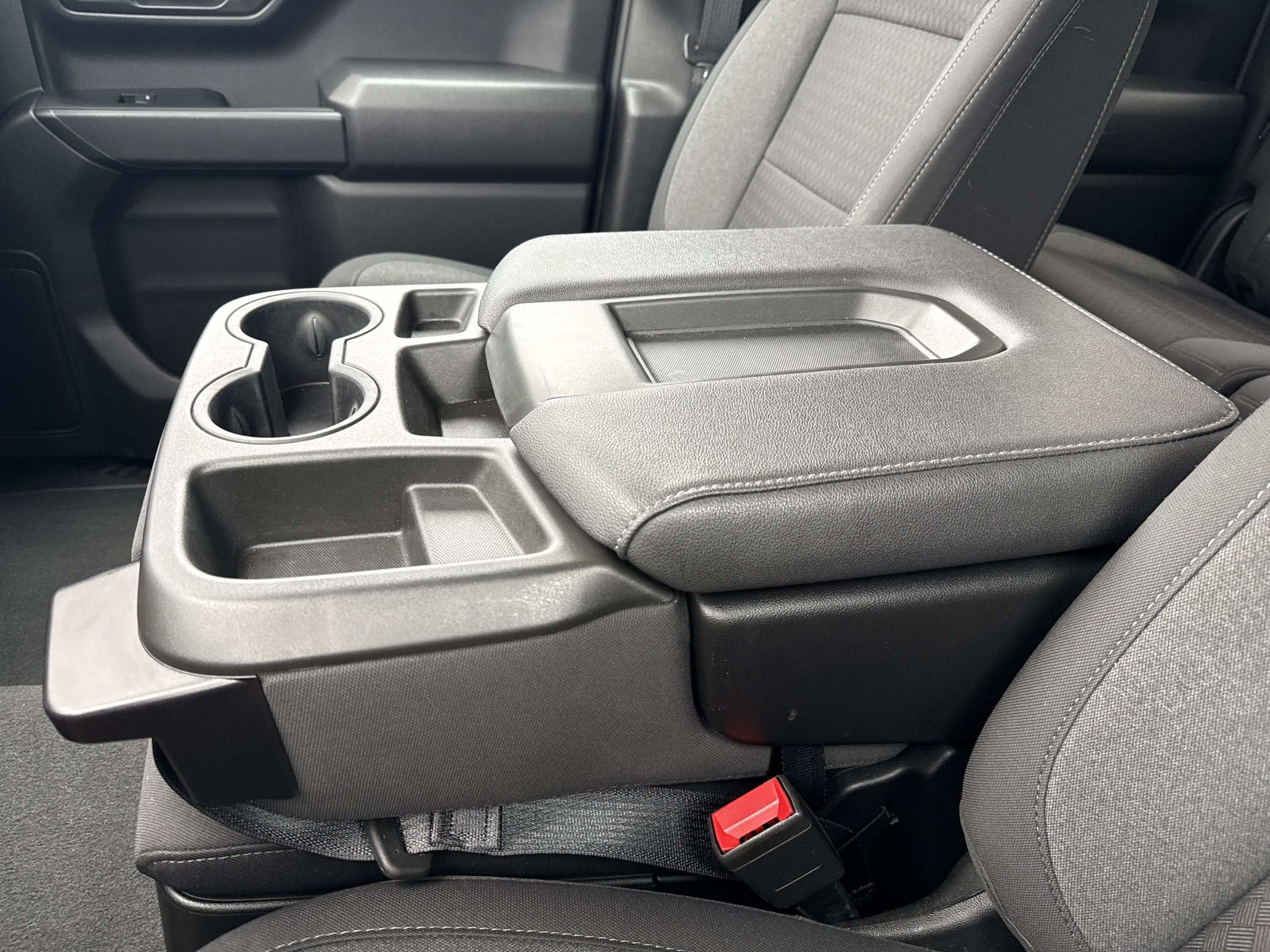 Used 2023 Chevrolet Silverado 1500 Custom AWD/4WD image 16