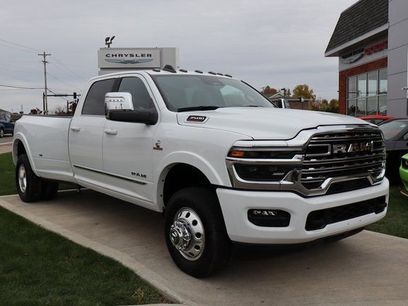 Used 2025 RAM 3500 Limited w/ Max Tow Package