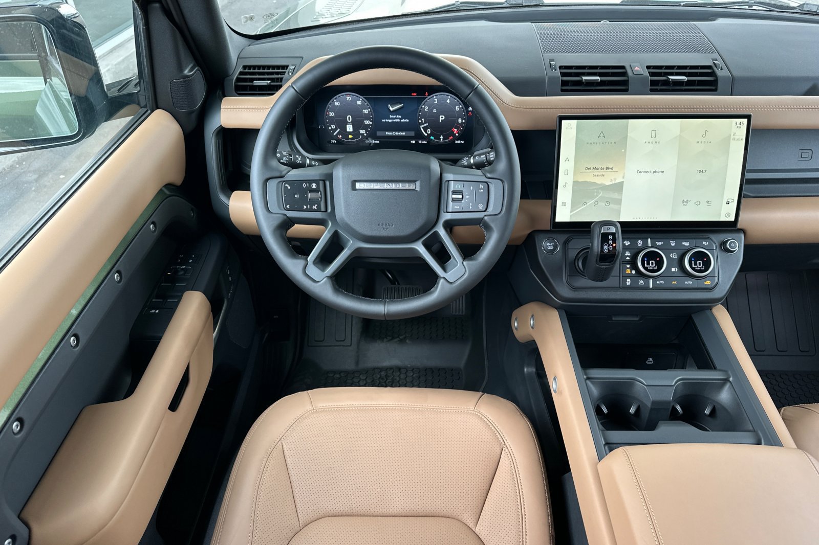 New 2026 Land Rover Defender 110 X-Dynamic SE AWD/4WD image 14