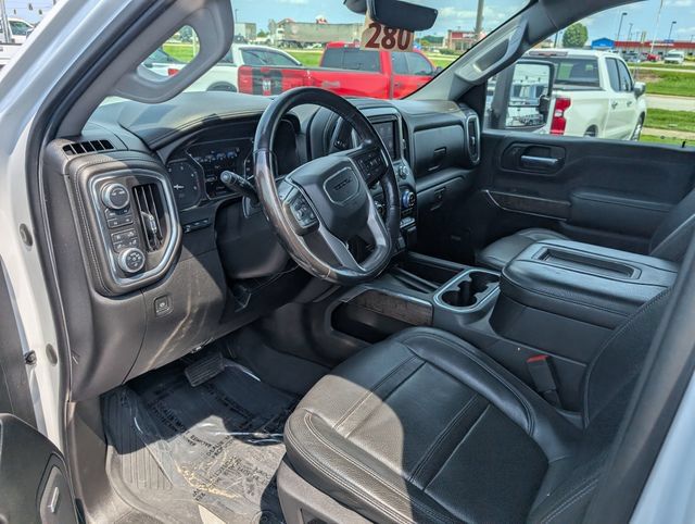 Used 2020 GMC Sierra 3500 Denali w/ Denali Ultimate Package AWD/4WD image 14