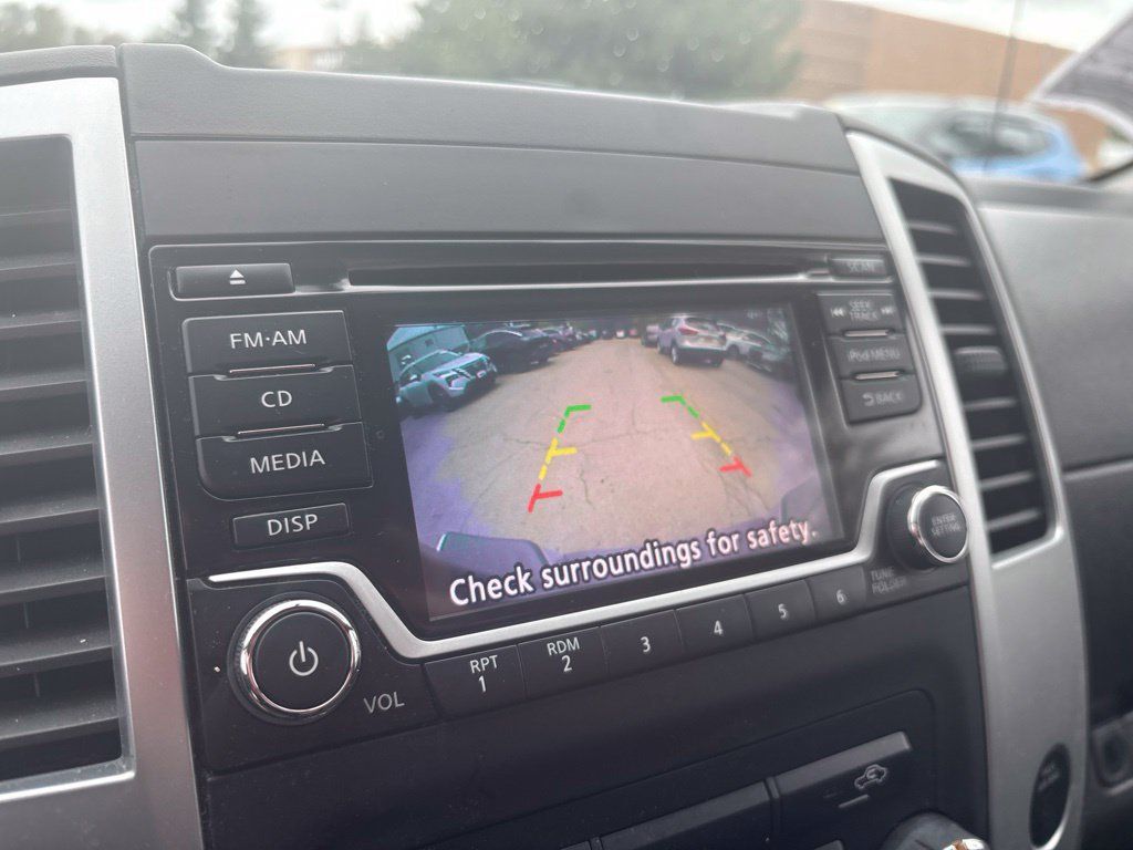 Used 2018 Nissan Frontier S RWD image 23