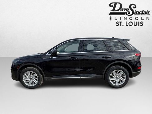 New 2025 Lincoln Corsair FWD image 8