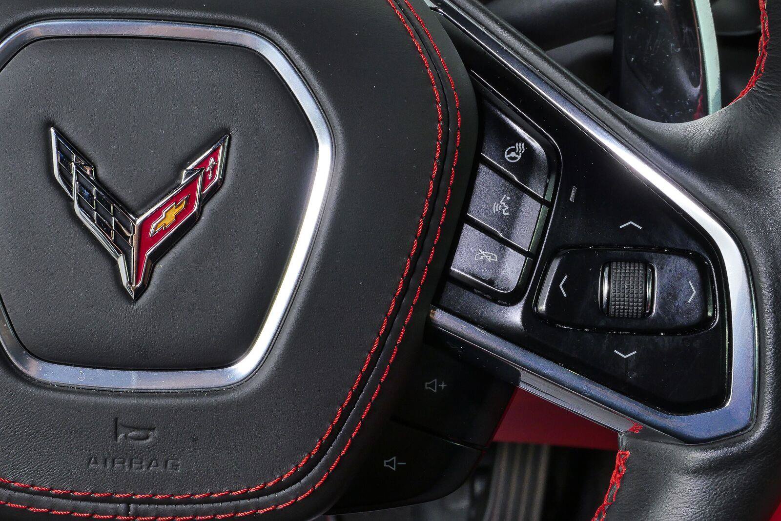 Used 2026 Chevrolet Corvette Stingray Premium Conv w/ Z51 Performance Package RWD image 12