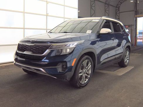 Used 2021 Kia Seltos S FWD image 1