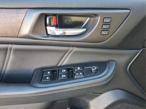 Used 2019 Subaru Outback 3.6R Limited image 13