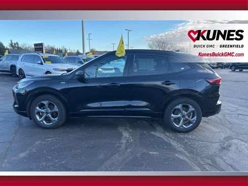 Used 2024 Ford Escape ST-Line image 10