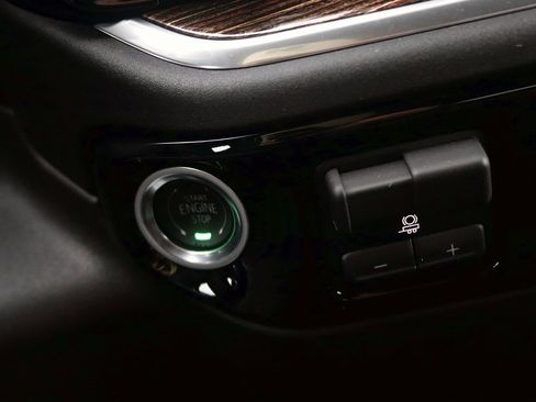 New 2025 GMC Sierra 1500 SLE image 21