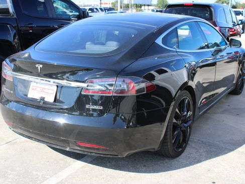 Used 2018 Tesla Model S P100D AWD/4WD image 11