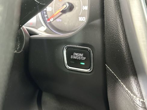 Used 2023 GMC Acadia SLE w/ Driver Convenience Package AWD/4WD image 19