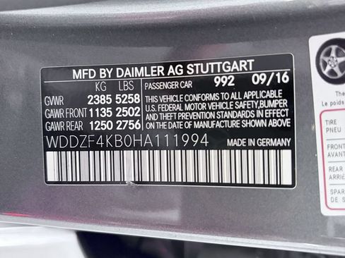 Used 2017 Mercedes-Benz E 300 4MATIC image 24