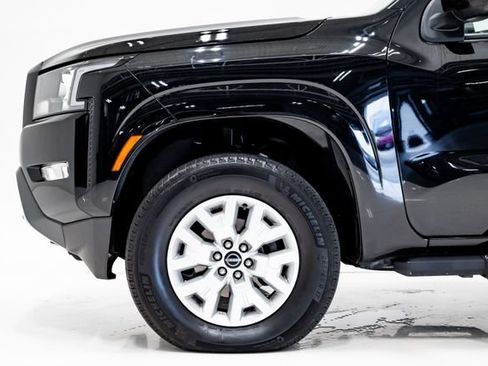 Used 2022 Nissan Frontier SV AWD/4WD image 29