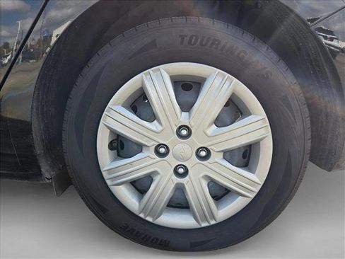 Used 2023 Kia Rio S image 18