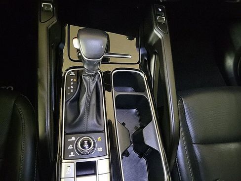 Used 2025 Kia Telluride S image 22