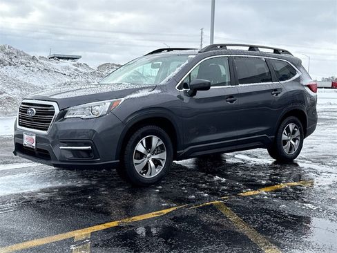 Used 2021 Subaru Ascent Premium w/ Convenience Package image 5