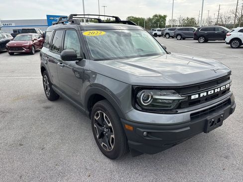 Used 2022 Ford Bronco Sport Outer Banks w/ Tech Package AWD/4WD image 3