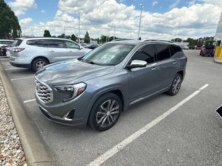 Used 2020 GMC Terrain Denali w/ Denali Premium Package FWD video 1