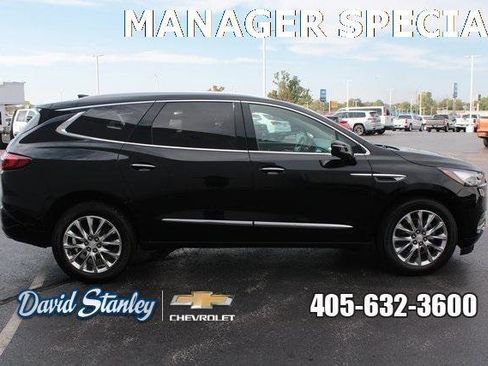 Used 2021 Buick Enclave Premium w/ Sun and Sites Package image 7