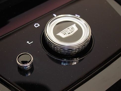 Used 2025 Cadillac Escalade Premium Luxury w/ Touring Package image 34