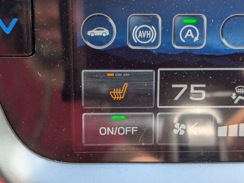 Used 2025 Subaru Outback Limited AWD/4WD image 28