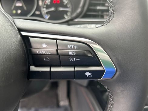 Used 2025 MAZDA CX-30 Carbon image 23