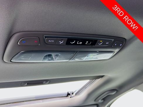 Certified 2024 Kia Telluride SX w/ Towing Package AWD/4WD image 28