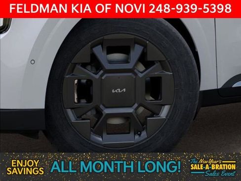 New 2026 Kia Carnival SX image 9