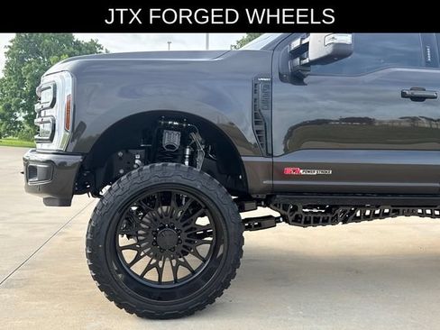 Used 2024 Ford F350 Lariat w/ Lariat Ultimate Package AWD/4WD image 5