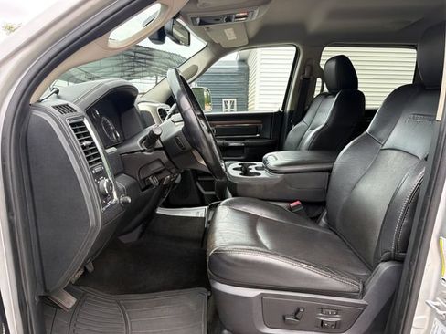 Used 2015 RAM 2500 Laramie AWD/4WD image 11