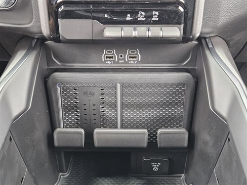 New 2026 RAM 1500 Laramie w/ Sport Appearance Package image 20