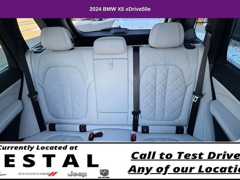 Used 2024 BMW X5 xDrive50e w/ M Sport Package image 29