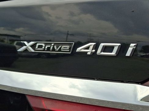 Used 2021 BMW X7 xDrive40i w/ Premium Package AWD/4WD image 39