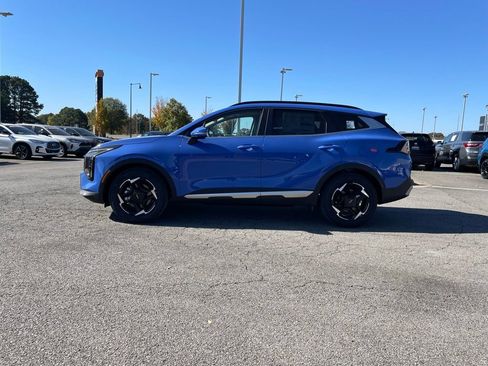 New 2026 Kia Sportage EX w/ EX Panorama Roof Package image 4