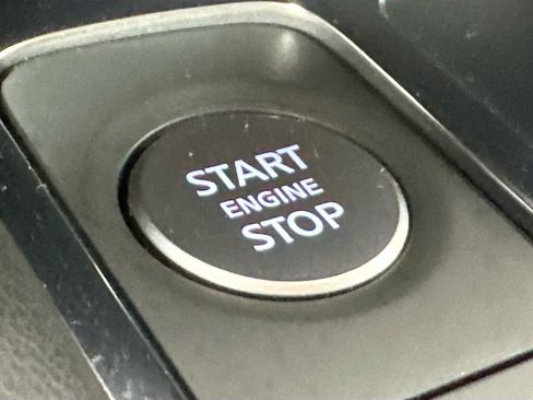 Used 2023 INFINITI QX60 Pure image 18