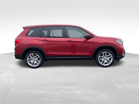 Used 2025 Honda Passport EX-L image 27