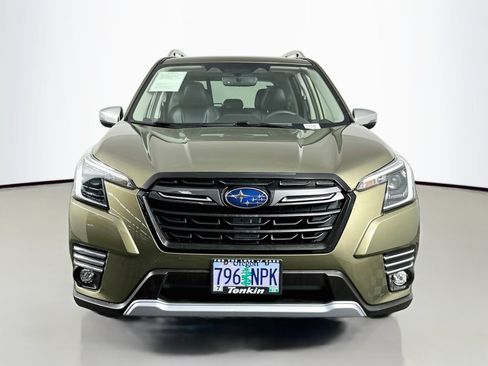 Used 2022 Subaru Forester Touring w/ Popular Package #2 AWD/4WD image 2