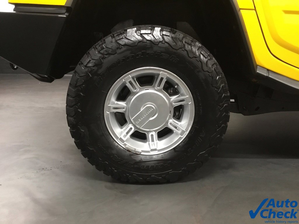 Used 2003 HUMMER H2 w/ Preferred Equipment Group AWD/4WD image 22