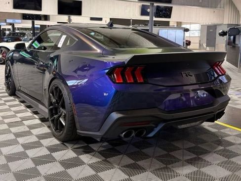 Used 2024 Ford Mustang GT Premium w/ GT Performance Package RWD image 4