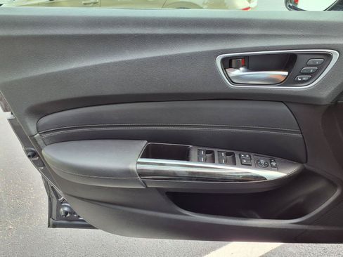 Used 2020 Acura TLX FWD image 20
