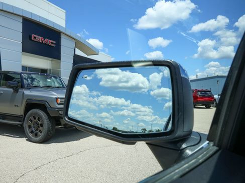 New 2026 GMC Sierra 1500 Denali w/ Denali Reserve Package AWD/4WD image 29