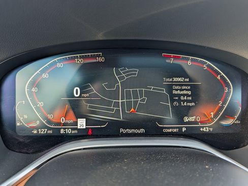 Used 2022 BMW 740i xDrive image 31