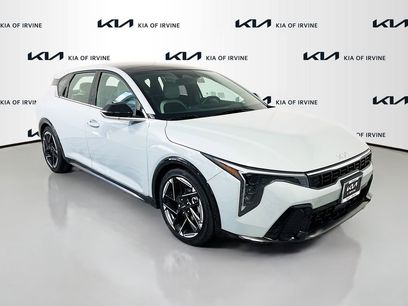 New 2026 Kia K4 EX