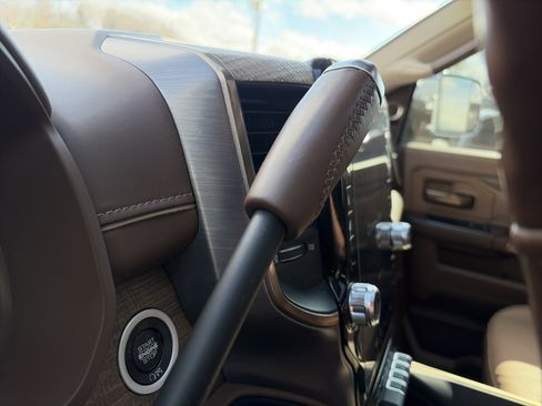 Used 2020 RAM 2500 Limited image 23