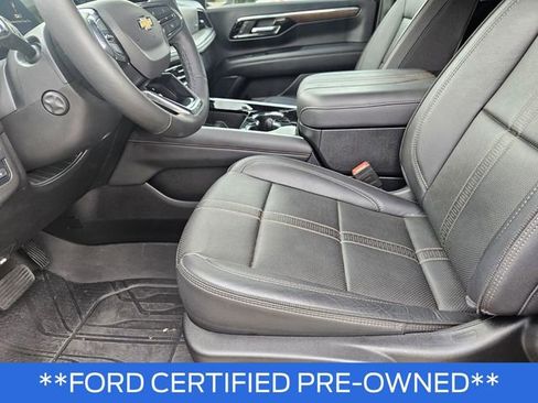 Used 2025 Chevrolet Tahoe High Country w/ Sun And Tow Package AWD/4WD image 30
