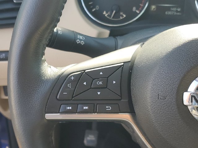 Used 2017 Nissan Rogue SL w/ SL Premium Package FWD image 21