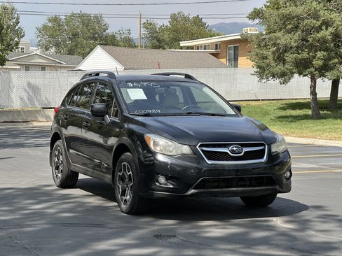 Used 2014 Subaru Crosstrek 2.0i Limited AWD/4WD image 2