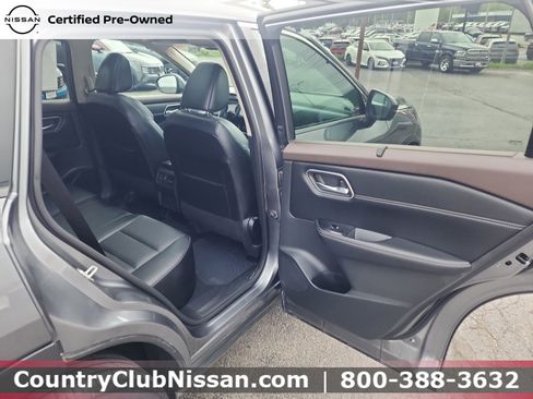 Certified 2021 Nissan Rogue SV w/ Premium Package AWD/4WD image 30