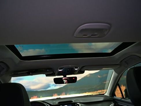 Certified 2025 Subaru Outback Limited w/ Popular Package #2 image 56